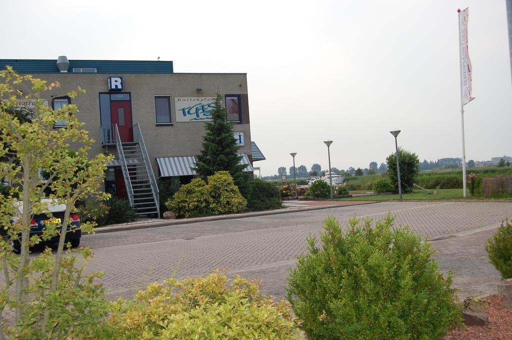Buitenplaats T Ges Sneek Exterior foto