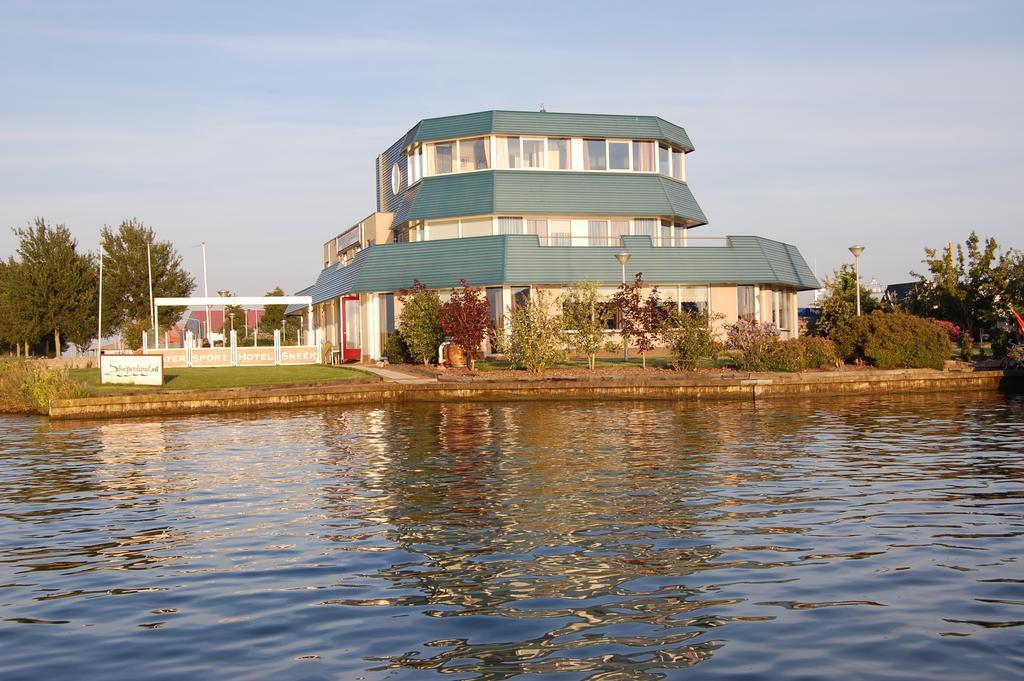 Buitenplaats T Ges Sneek Exterior foto